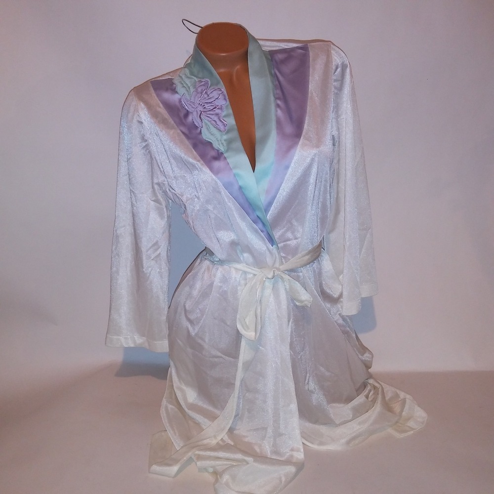Vintage Robe Kimono Yolande Medium White Blue Purple Solid Pockets Sleepwear